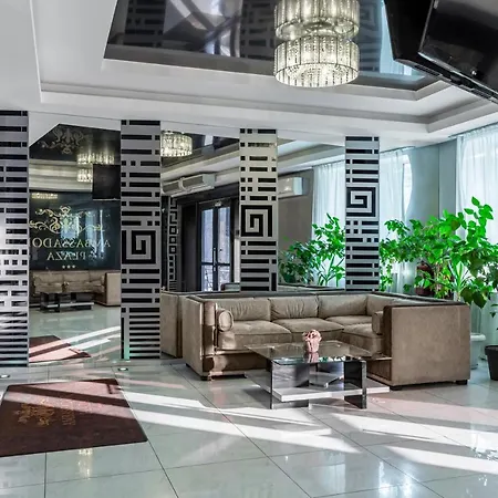 Ambassador Plaza Hotel